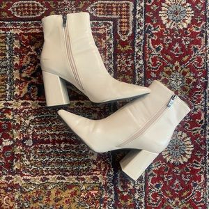ASOS WHITE PATENT POINTED TOE BOOTIE